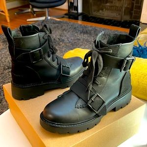 Badass Moto Biker Boots UGG Noe boots 6.5 like brand new
